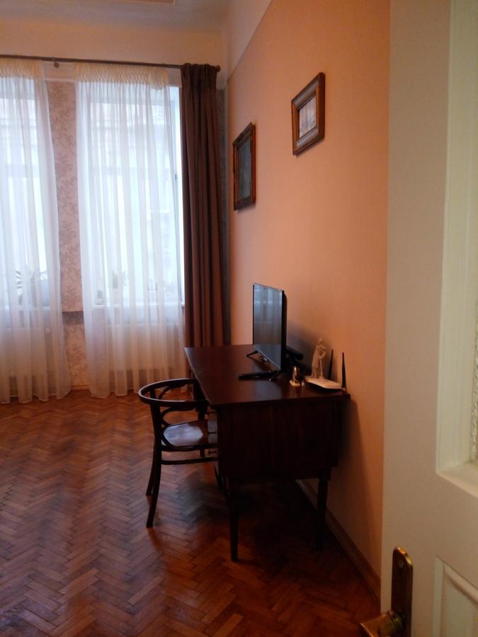 Gorgeous Apartments In Historical Center Of Lvov Exterior foto